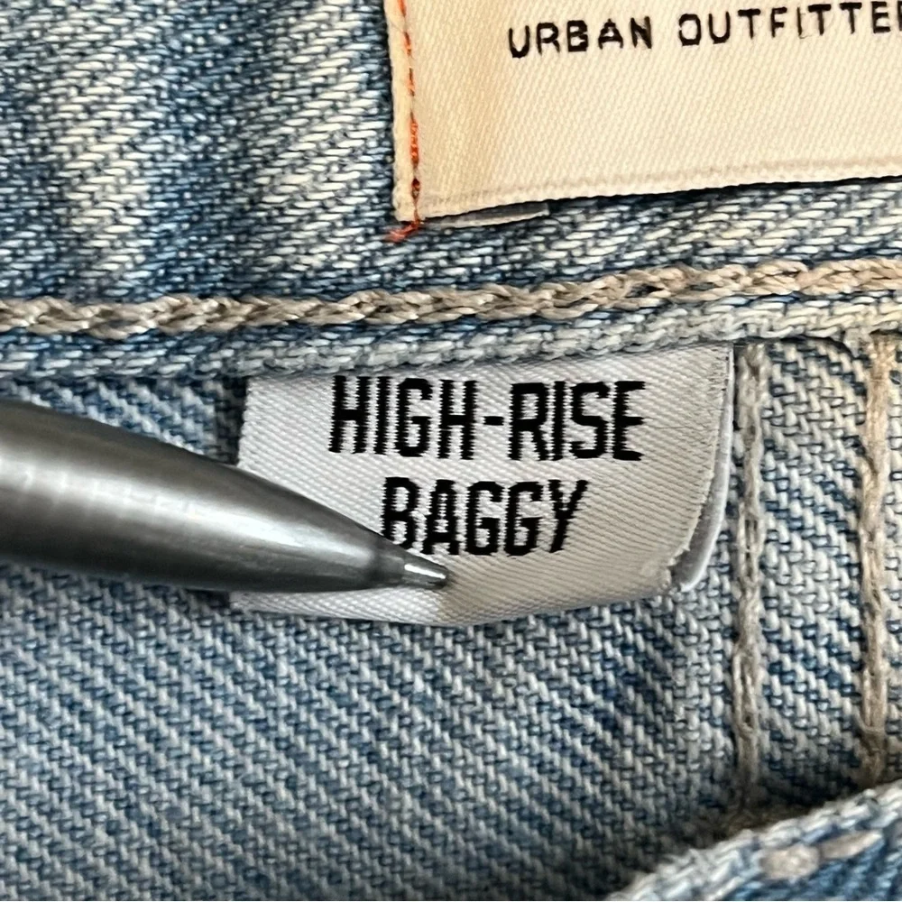 BDG Urban Outfitters High Rise Baggy Jeans Womens 25 Blue Denim Distressed - Picture 6 of 14